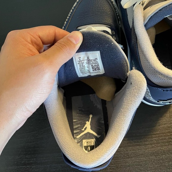 Jordan 3 “Georgetown” - Picture 5 of 6
